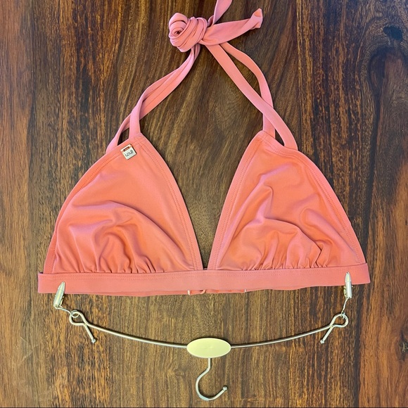 Lolë bikini top - Picture 1 of 3